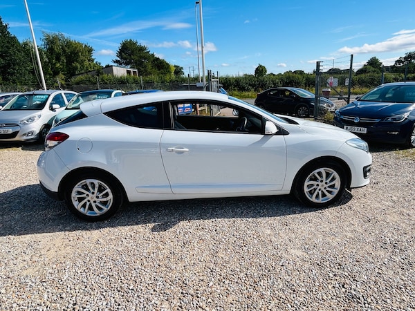 Used Renault Megane 2015 for sale - 75183446: Photo 10
