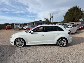 Used Audi A3 2014 for sale - 79651820: Photo