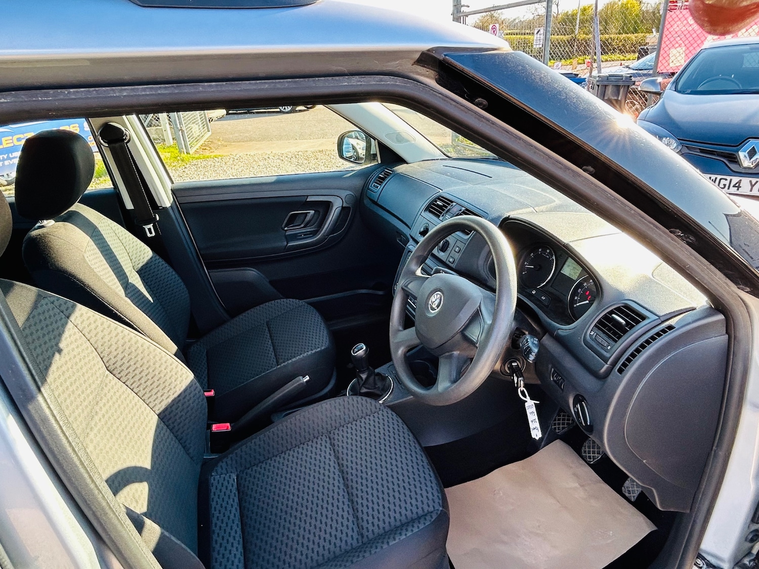 Used Skoda Fabia 2013 for sale - 78089409: Photo 2