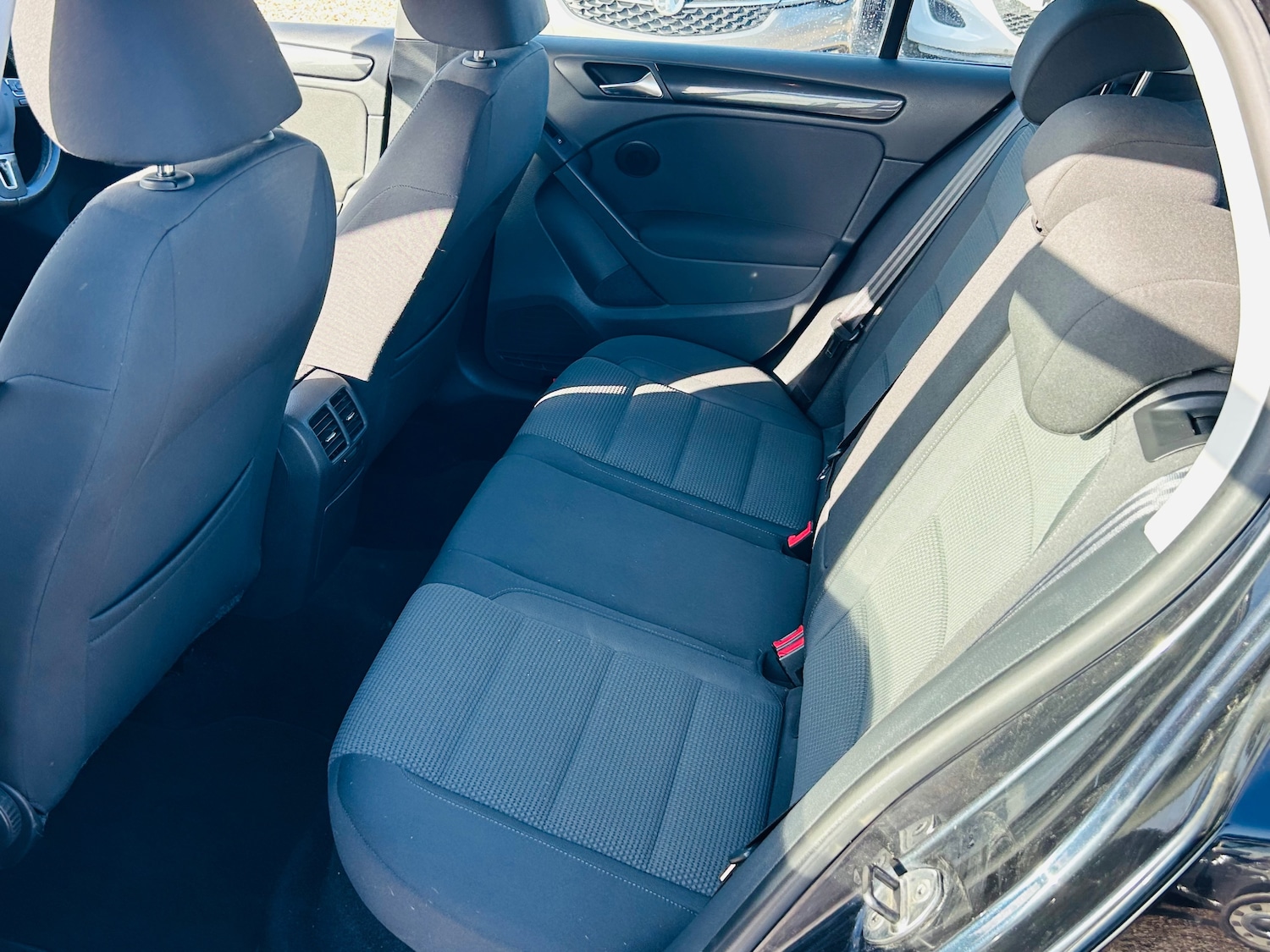 Used Volkswagen Golf 2011 for sale - 77688208: Photo 12