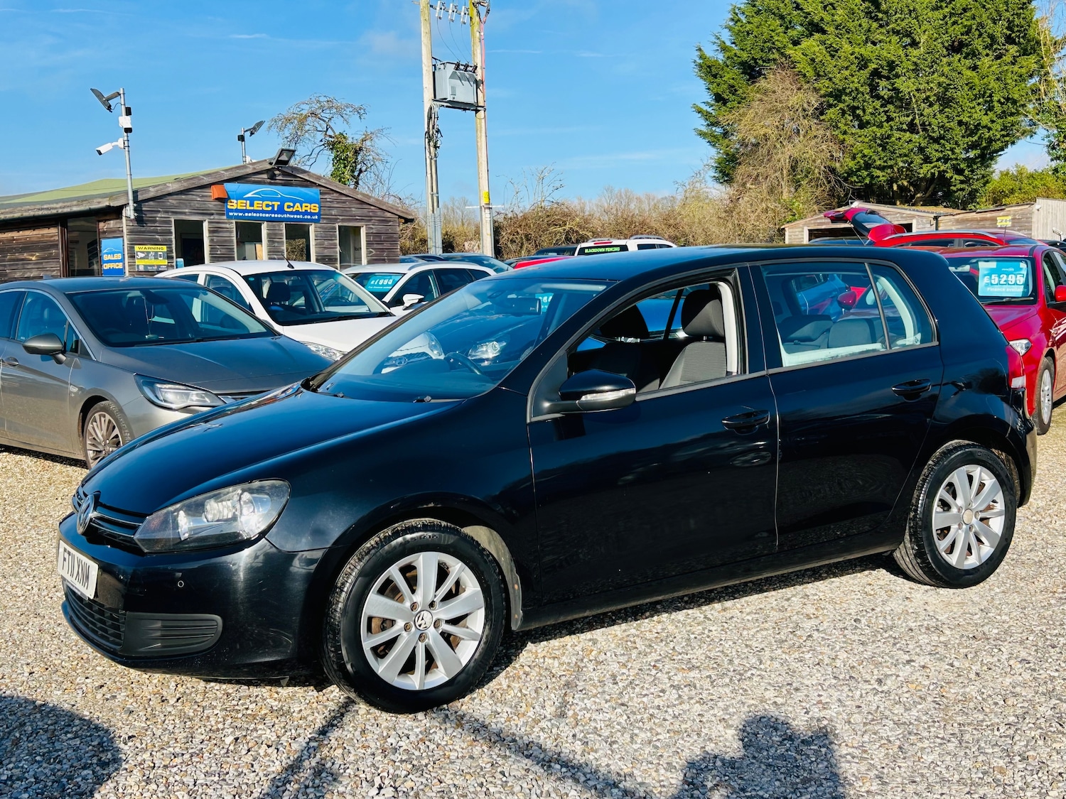 Used Volkswagen Golf 2011 for sale - 77688208: Photo 4