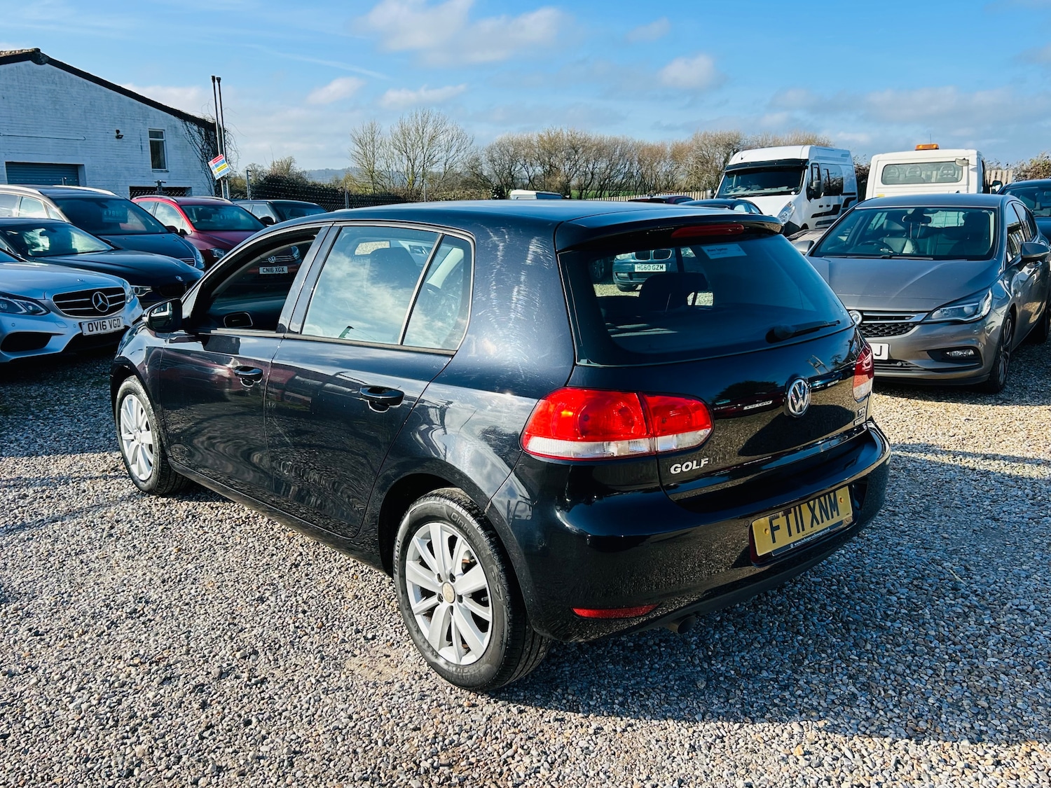 Used Volkswagen Golf 2011 for sale - 77688208: Photo 6