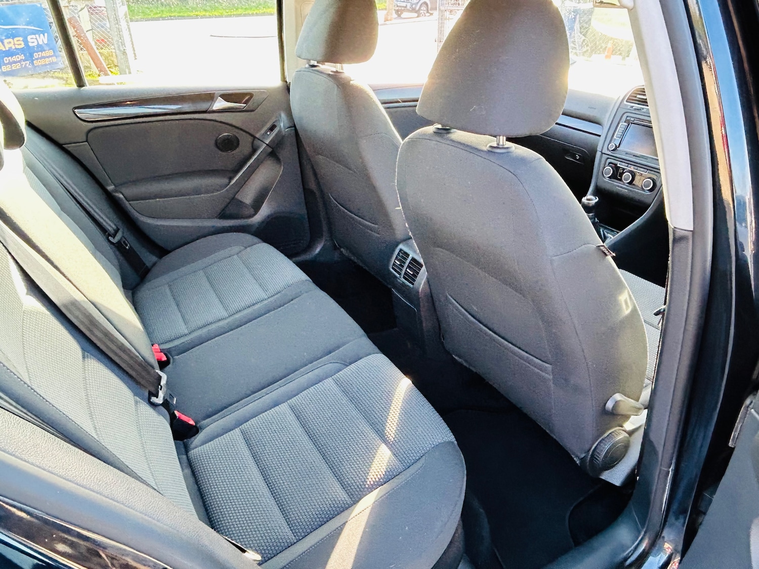 Used Volkswagen Golf 2011 for sale - 77688208: Photo 9