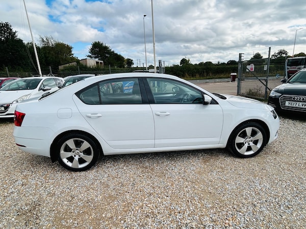 Used Skoda Octavia 2019 for sale - 75816074: Photo 10