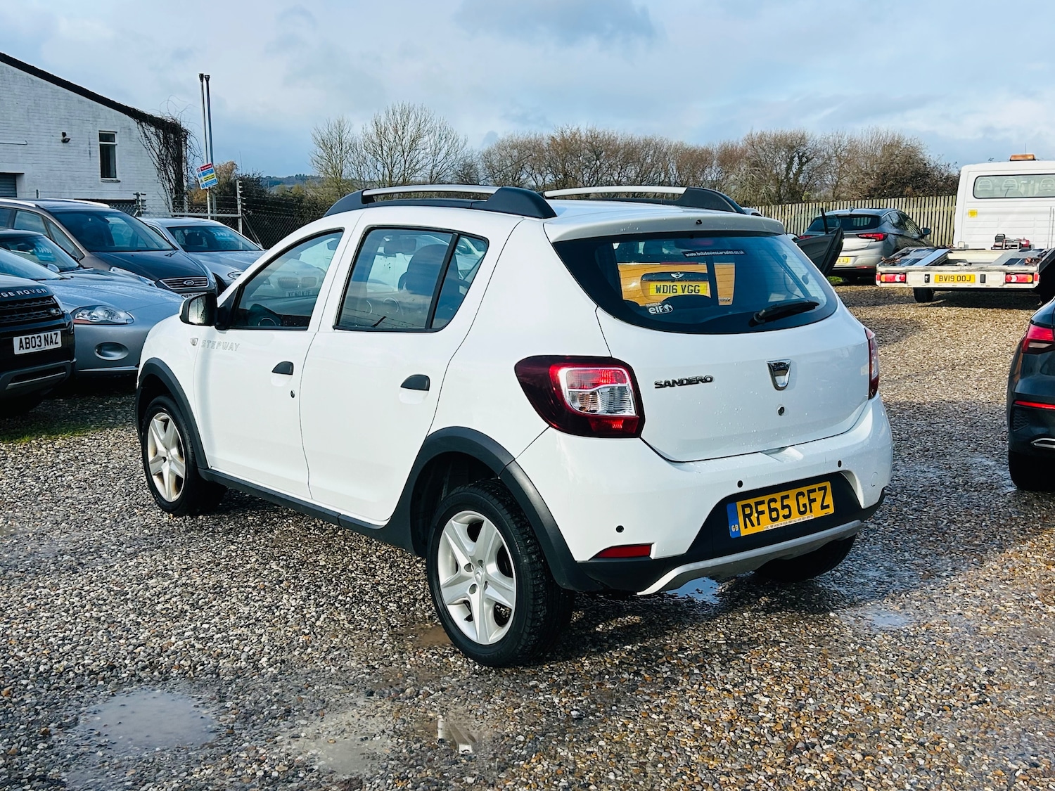 Used Dacia Sandero Stepway 2015 for sale - 77158049: Photo 8