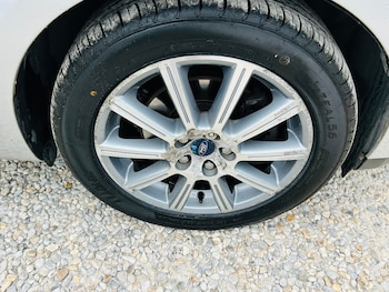 Used Ford Galaxy 2010 for sale - 77234032: Photo