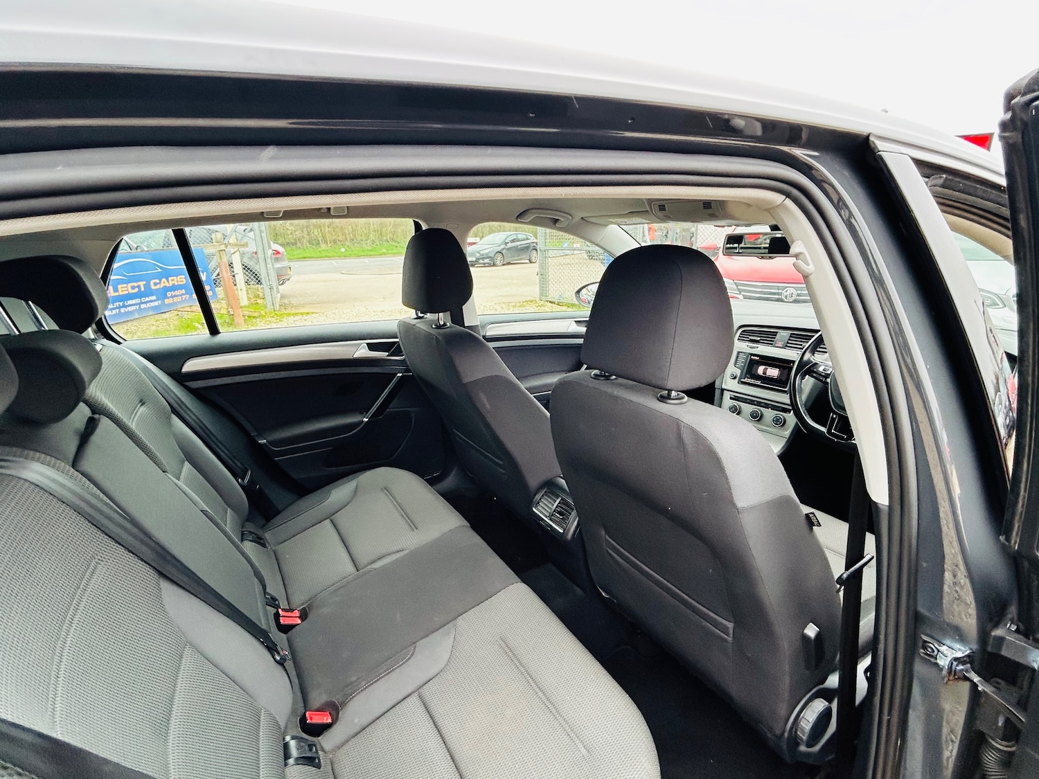 Used Volkswagen Golf 2015 for sale - 77791718: Photo 11