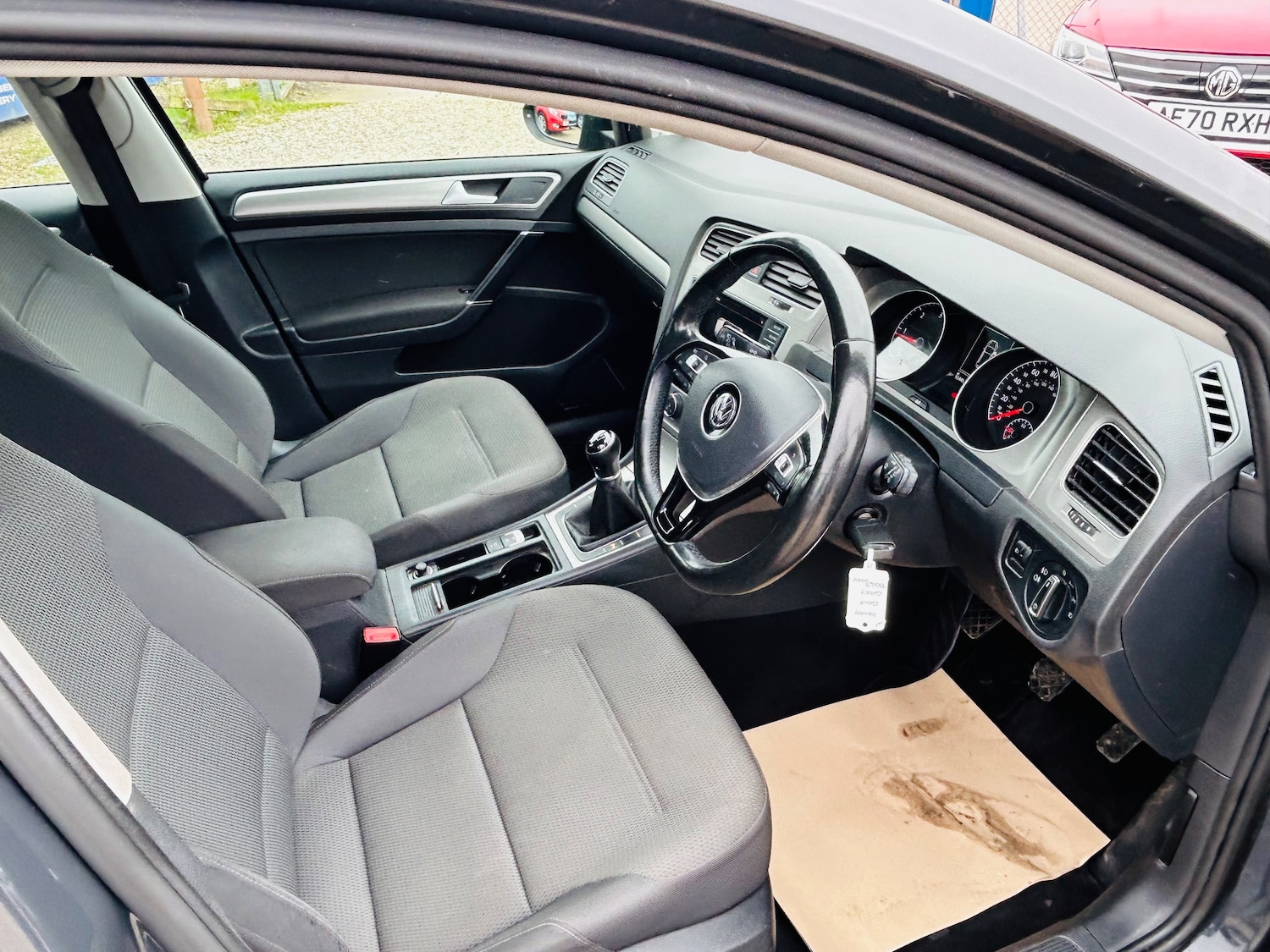 Used Volkswagen Golf 2015 for sale - 77791718: Photo 4