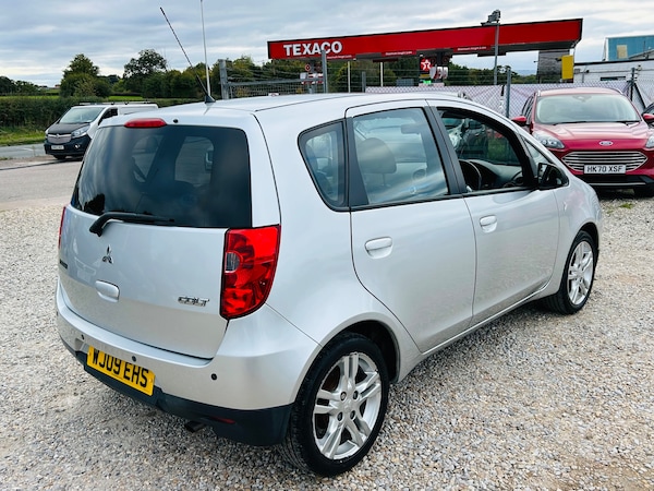 Used Mitsubishi Colt 2009 for sale - 76217654: Photo 9