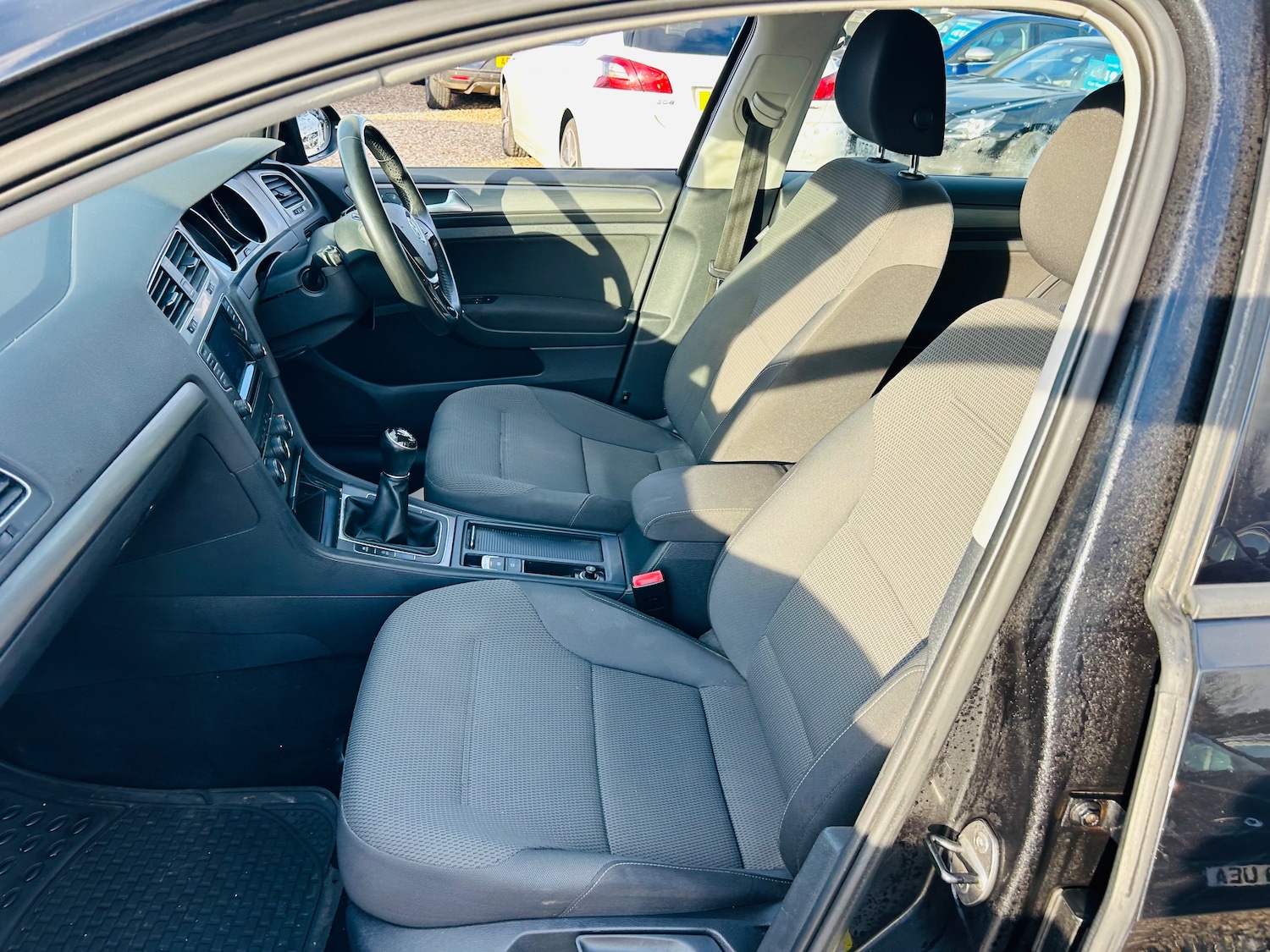 Used Volkswagen Golf 2013 for sale - 77269420: Photo 11