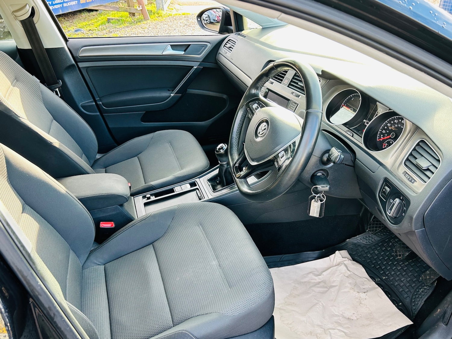 Used Volkswagen Golf 2013 for sale - 77269420: Photo 2