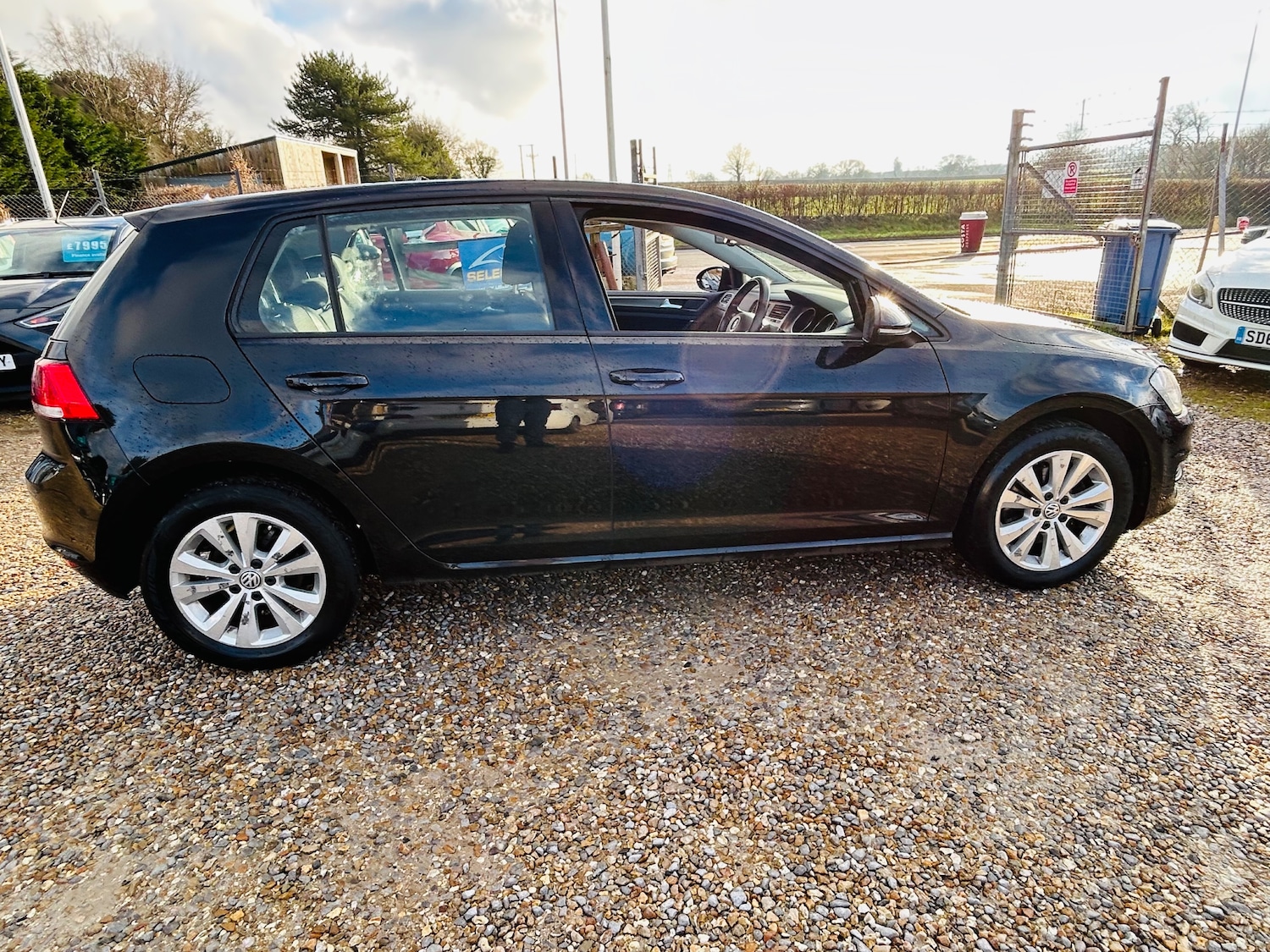 Used Volkswagen Golf 2013 for sale - 77269420: Photo 9