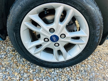 Used Ford Fiesta 2015 for sale - 76905170: Photo