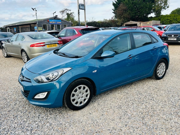 Used Hyundai i30 2013 for sale - 76217670: Photo 5