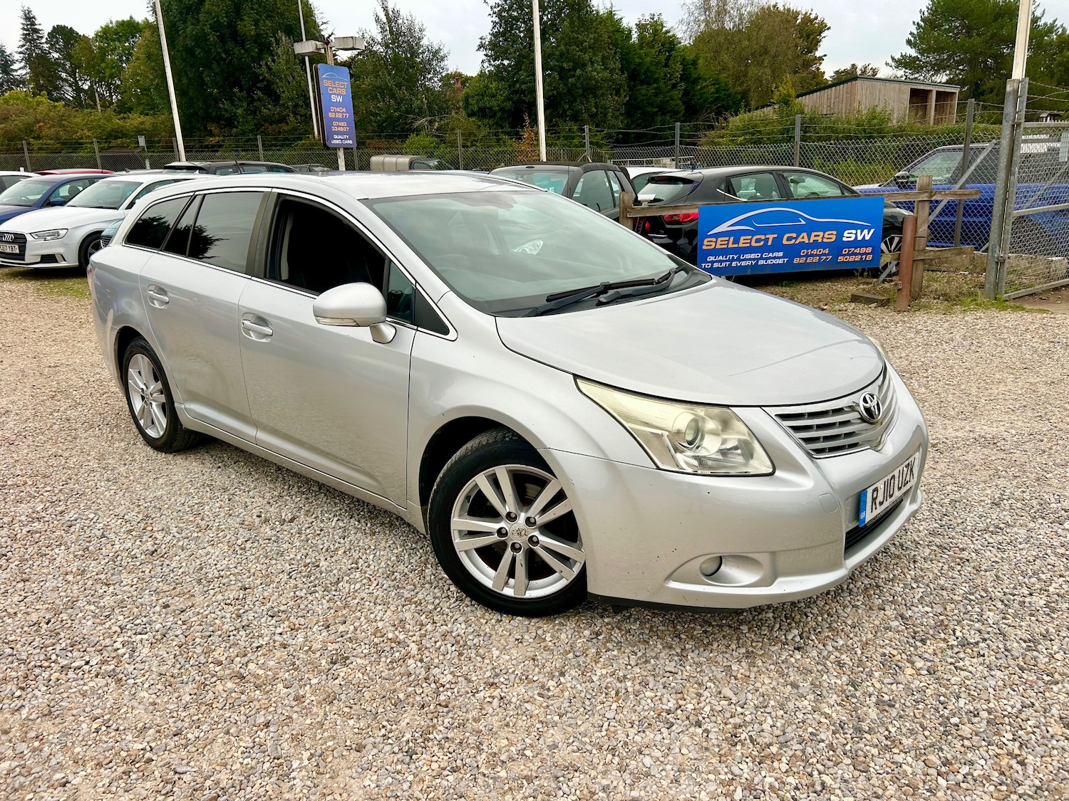 Used Toyota Avensis 2010 for sale - 76155460: Photo 1