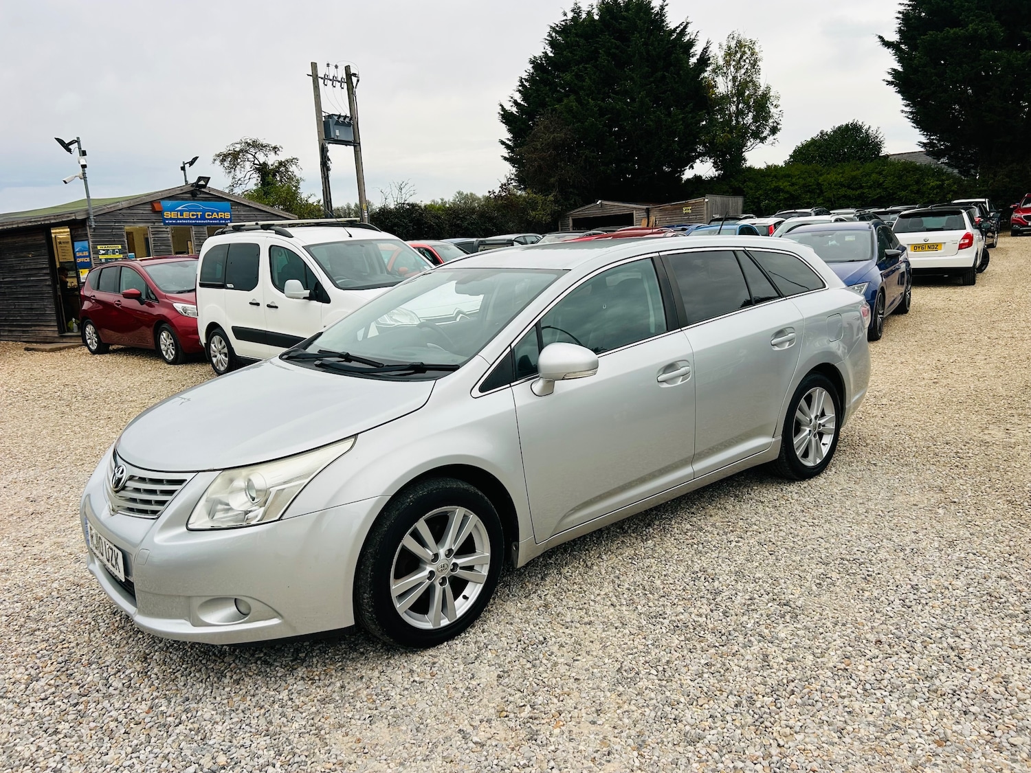Used Toyota Avensis 2010 for sale - 76155460: Photo 5