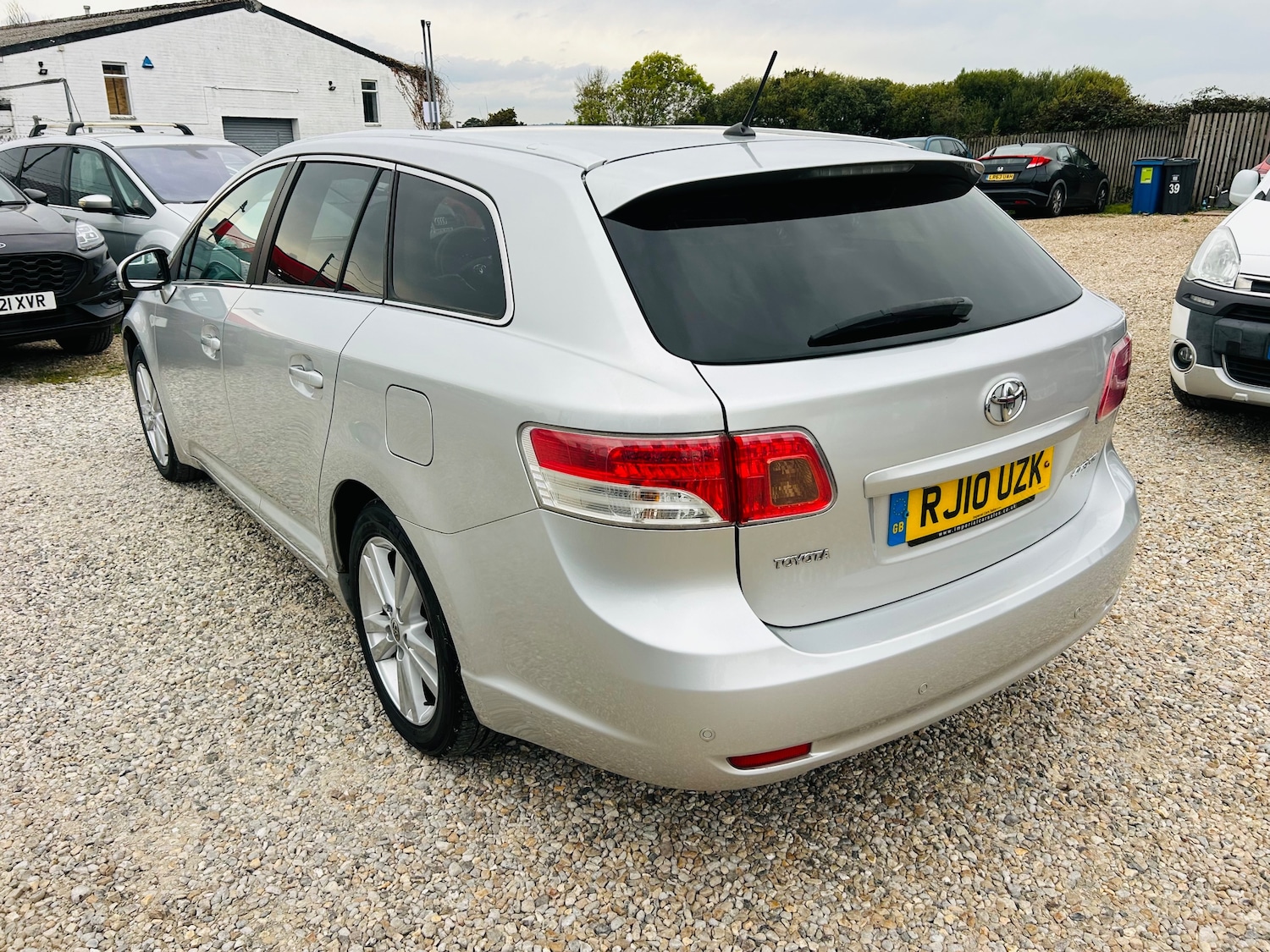 Used Toyota Avensis 2010 for sale - 76155460: Photo 6