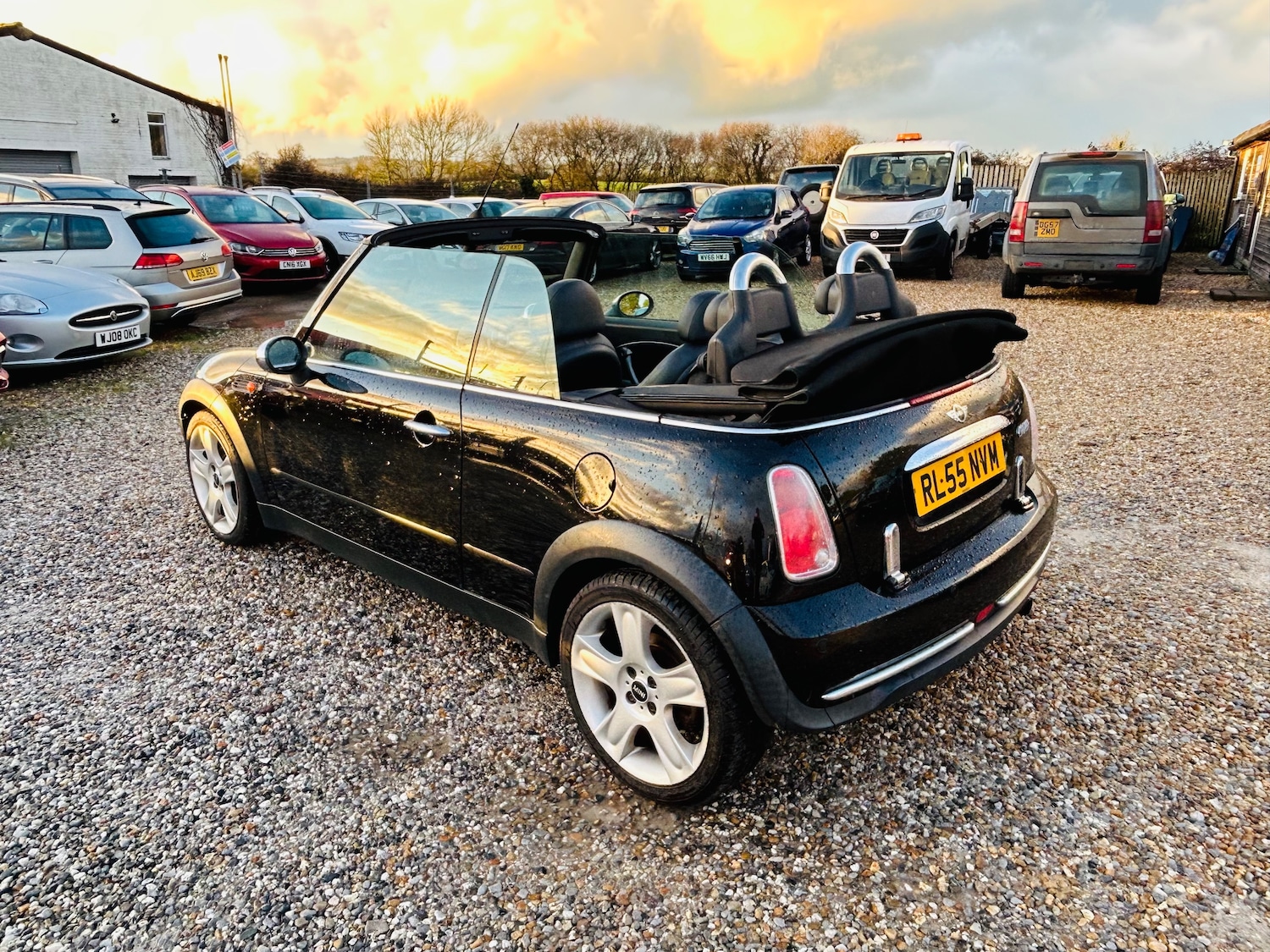 Used MINI Convertible 2005 for sale - 77552493: Photo 6