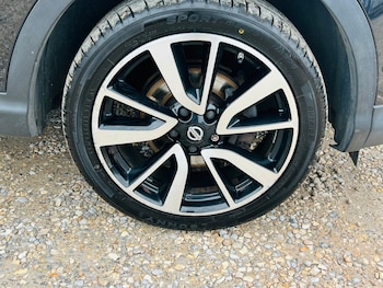 Used Nissan Qashqai 2014 for sale - 74877515: Photo