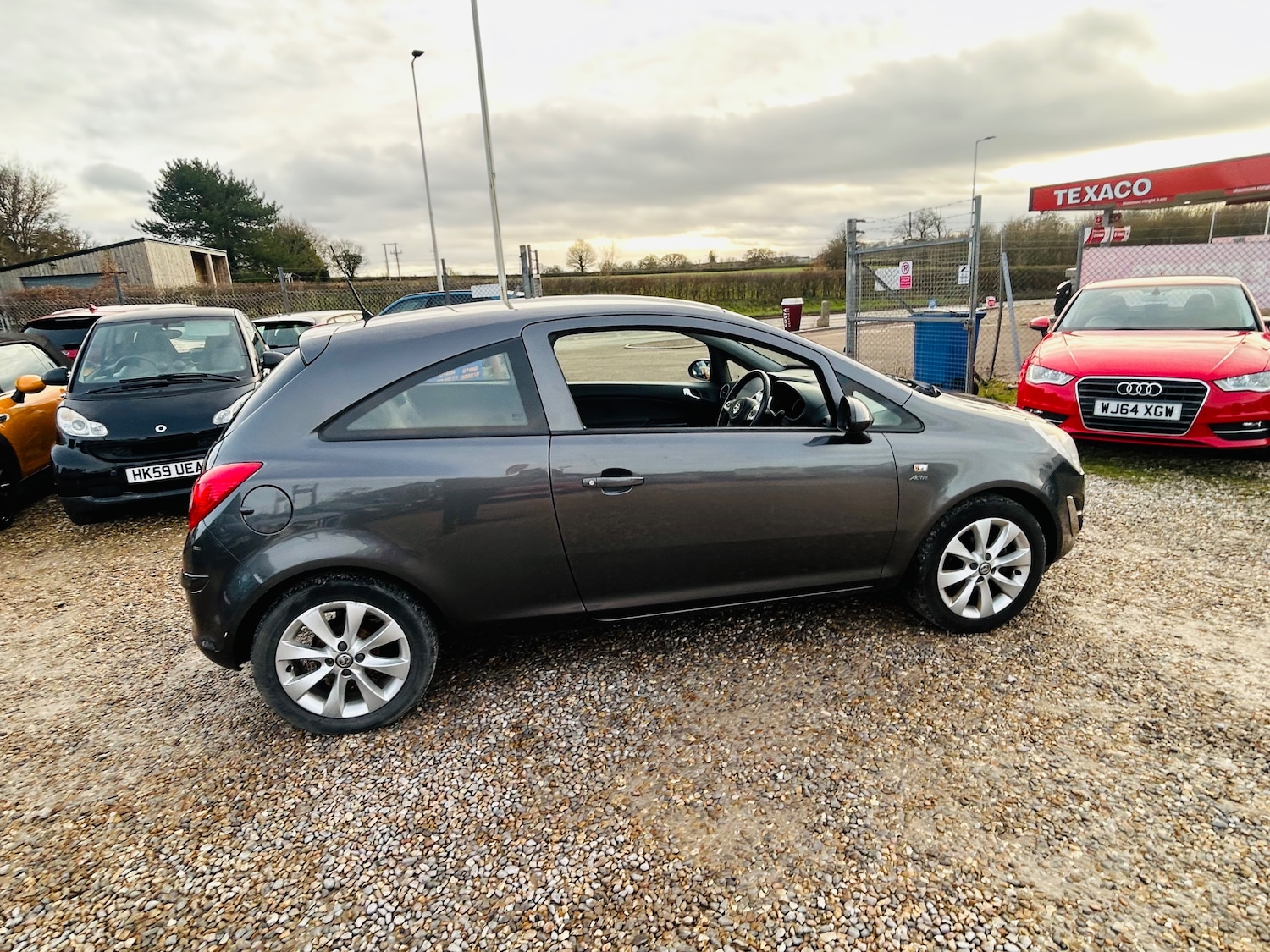 Used Vauxhall Corsa 2012 for sale - 77158059: Photo 10