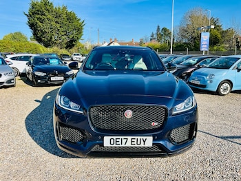 Used Jaguar F-Pace 2017 for sale - 77979103: Photo