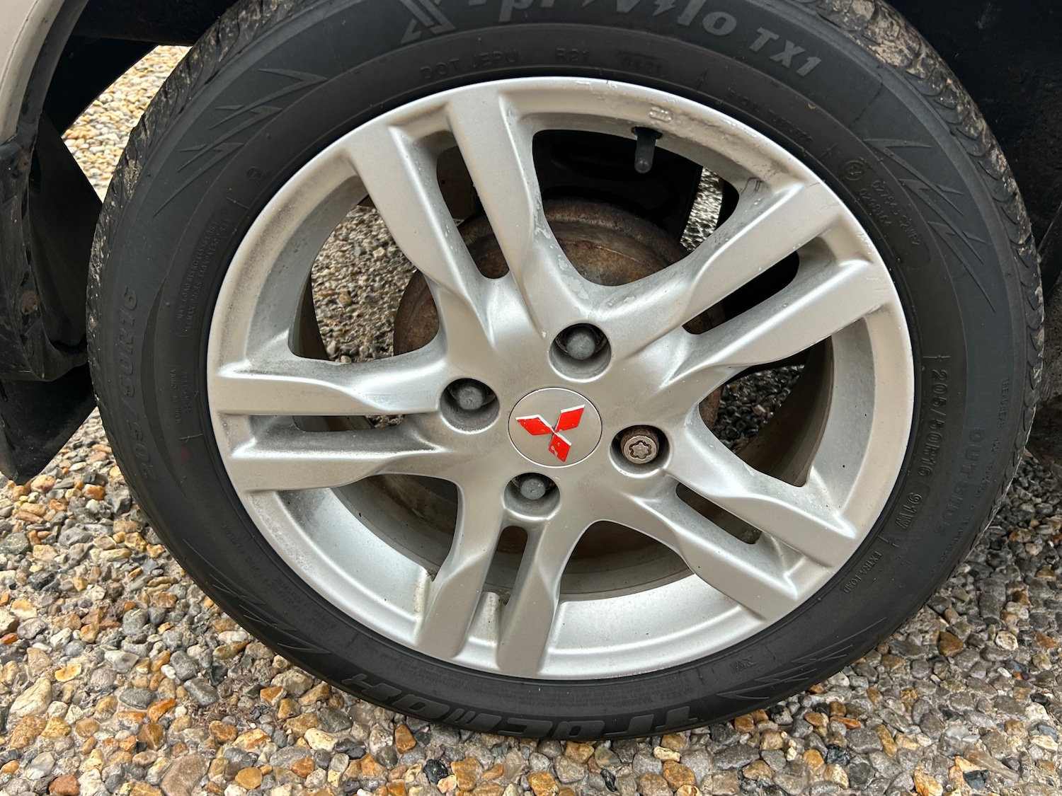 Used Mitsubishi Colt 2010 for sale - 76745477: Photo 2