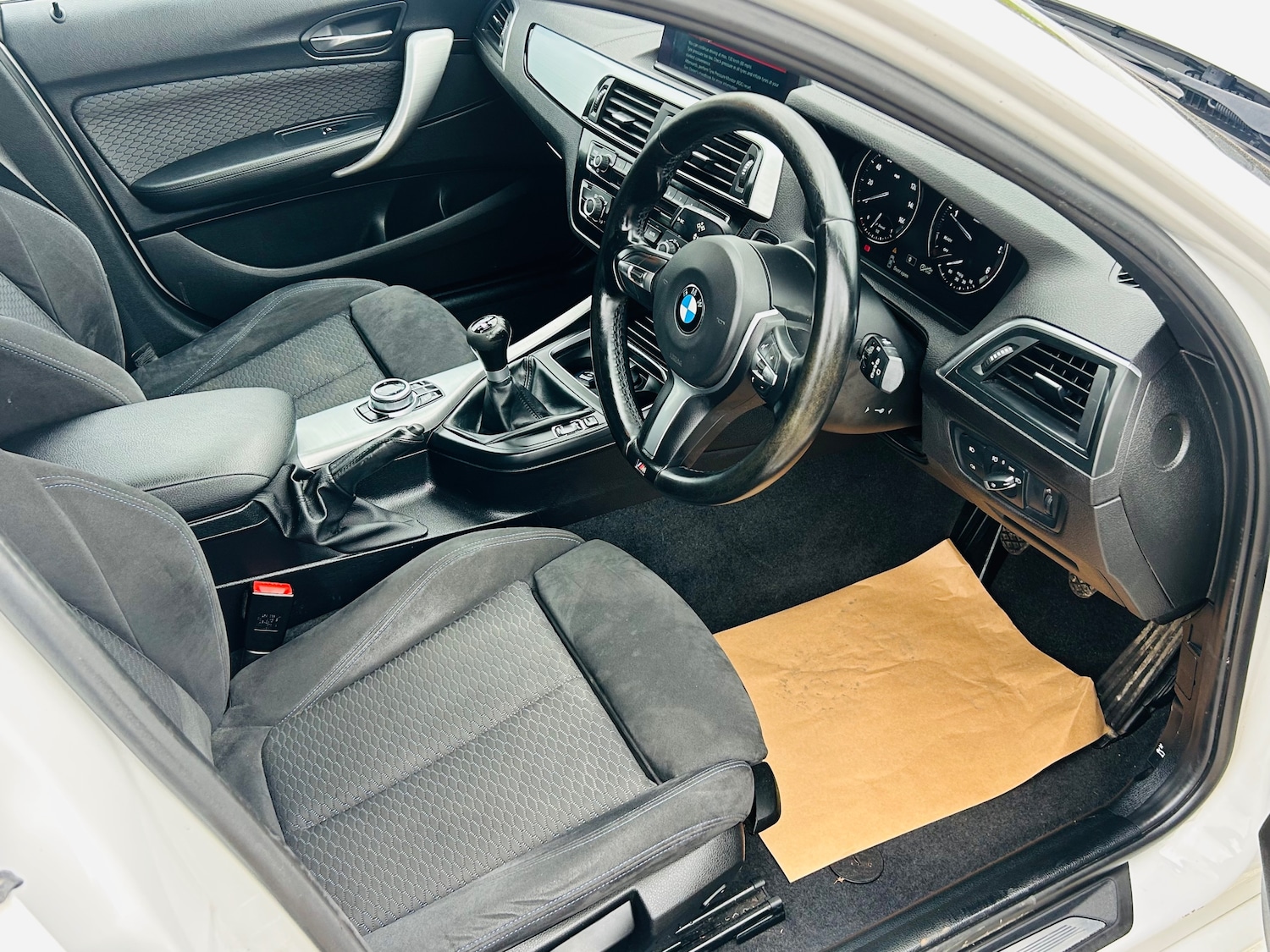 Used BMW 1 Series 2017 for sale - 76006614: Photo 2