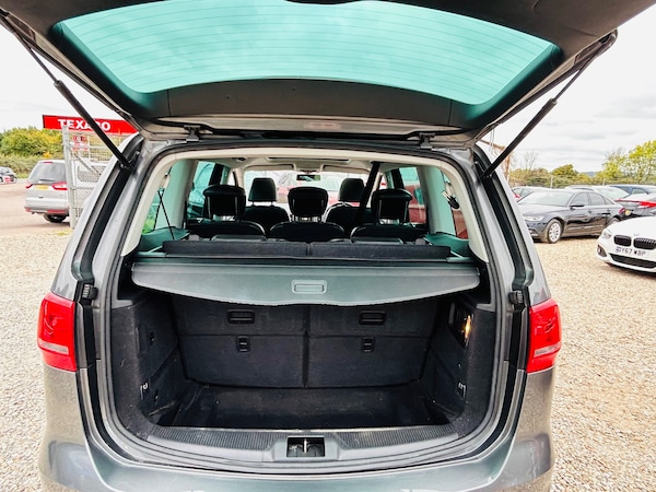Used Volkswagen Sharan 2011 for sale - 76236858: Photo 11