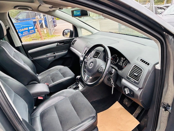 Used Volkswagen Sharan 2011 for sale - 76236858: Photo 4