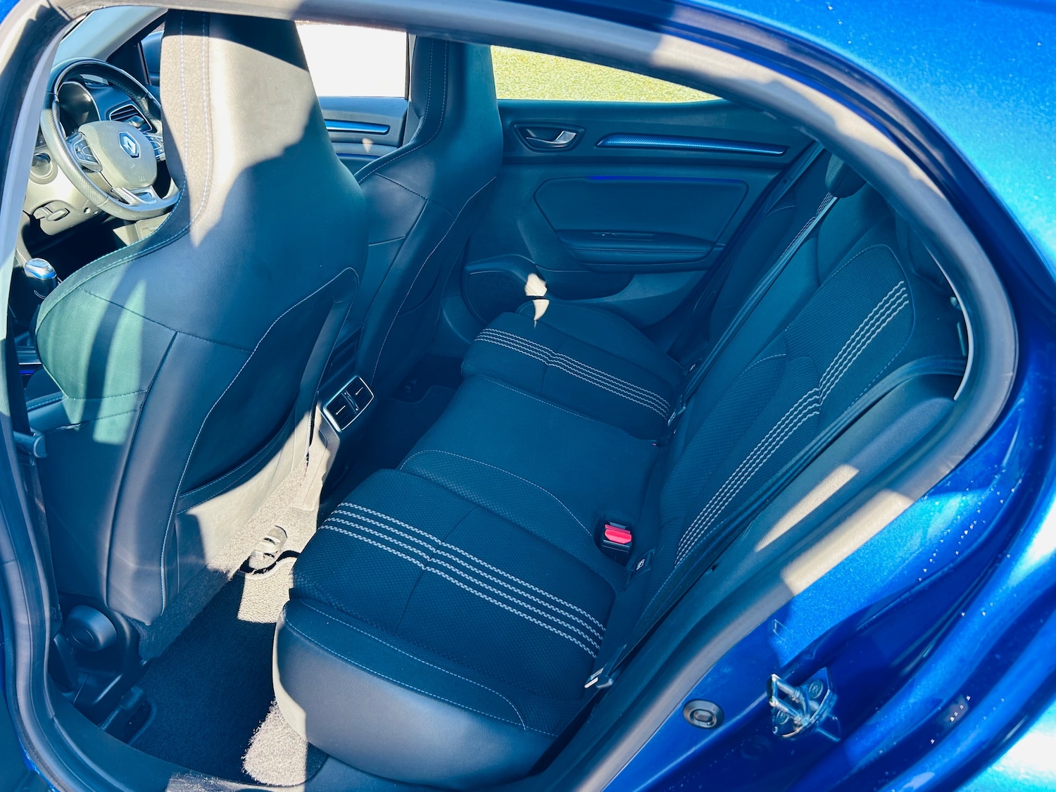 Used Renault Megane 2019 for sale - 77164236: Photo 14