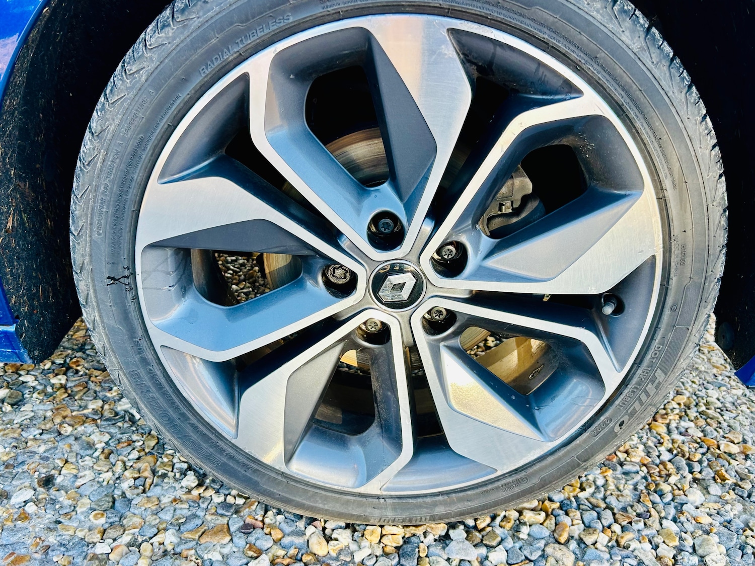 Used Renault Megane 2019 for sale - 77164236: Photo 2