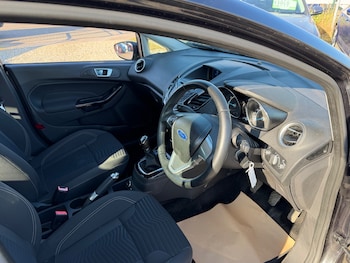 Used Ford Fiesta 2013 for sale - 79182974: Photo