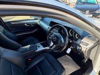 Used Mercedes-Benz E Class 2016 for sale - 78605434: Photo