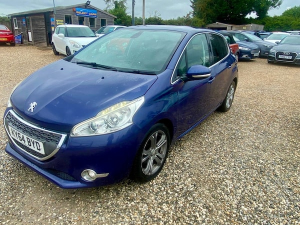 Used Peugeot 208 2014 for sale - 75567842: Photo 4