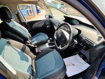 Used Citroen C4 Grand Picasso 2018 for sale - 75604673: Photo