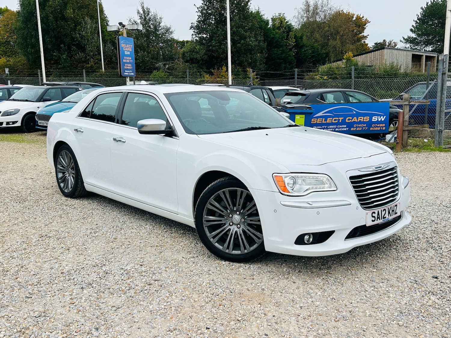 Used Chrysler 300C 2012 for sale - 76298090: Photo 1