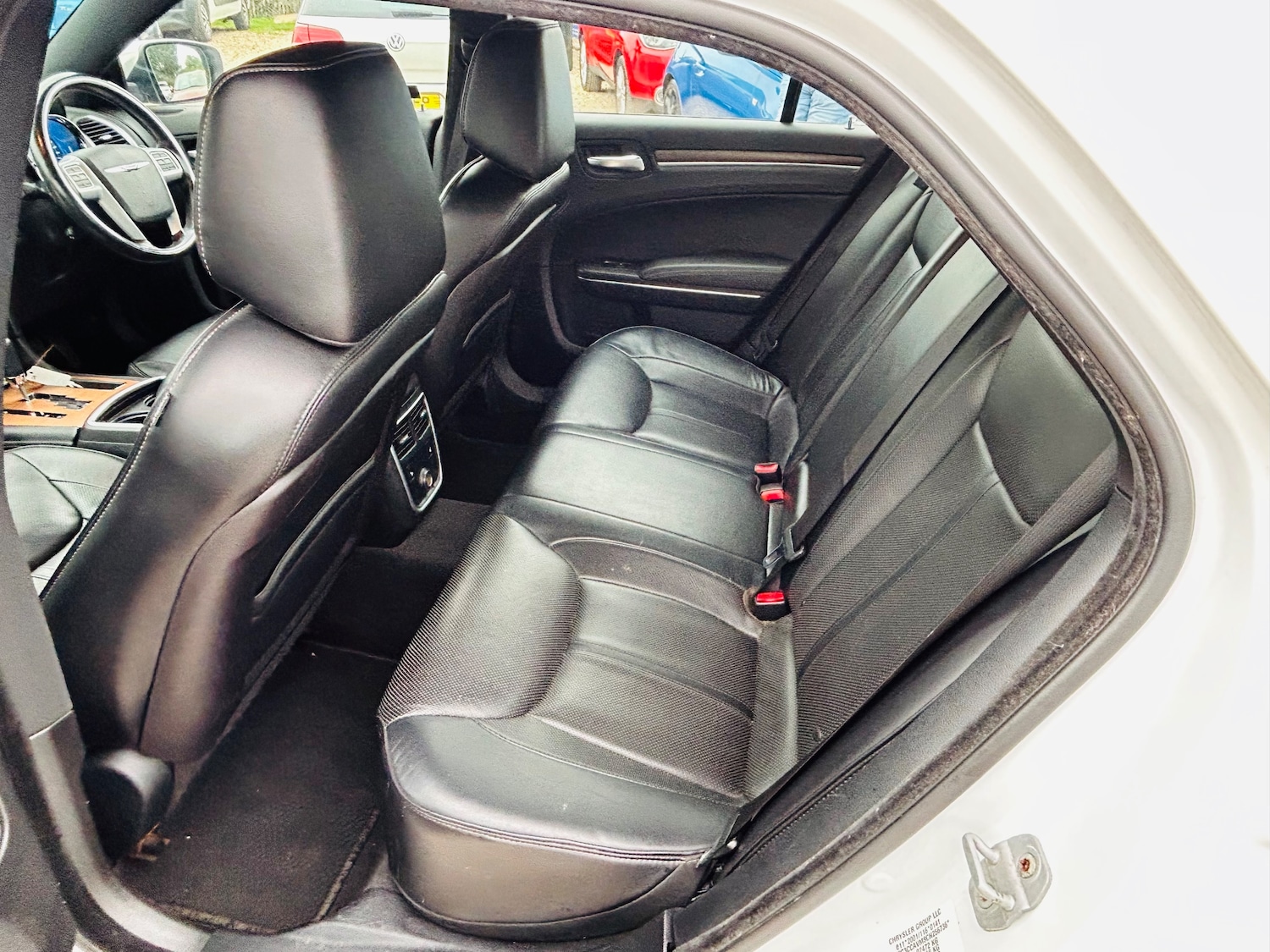 Used Chrysler 300C 2012 for sale - 76298090: Photo 15