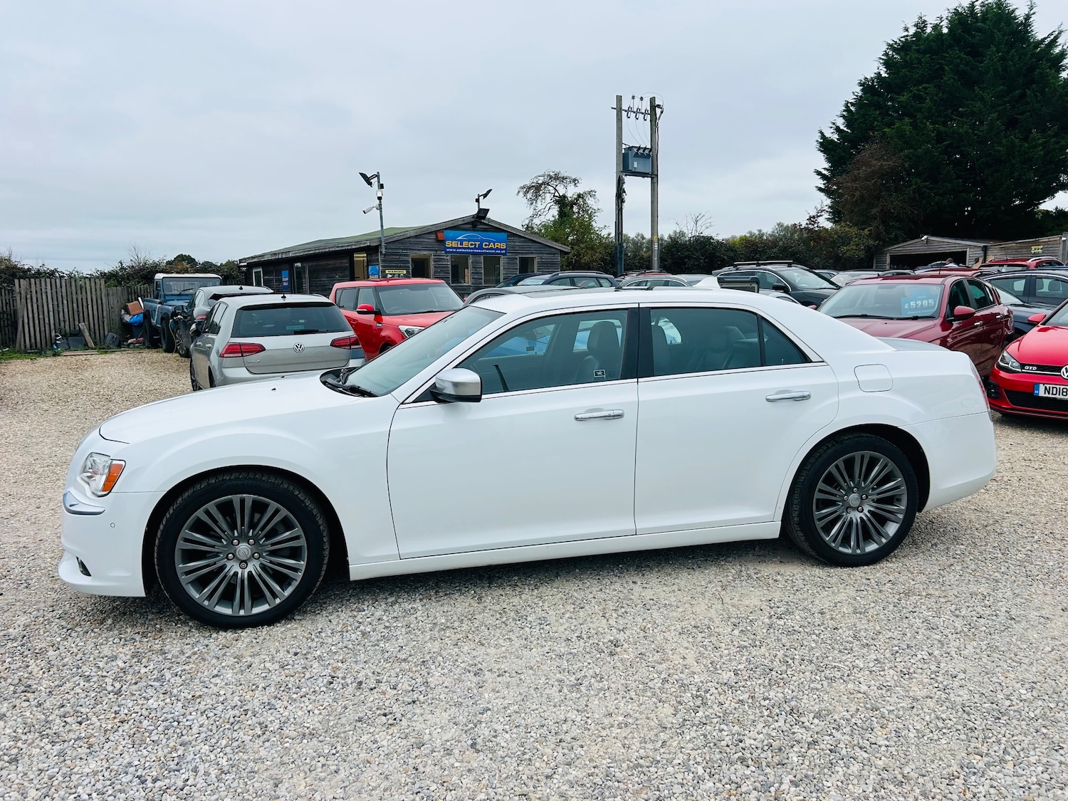 Used Chrysler 300C 2012 for sale - 76298090: Photo 6