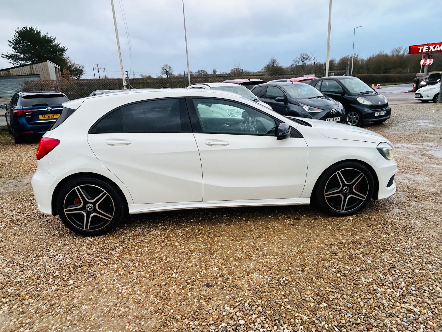 Used Mercedes-Benz A-Class 2015 for sale - 77307743: Photo 10