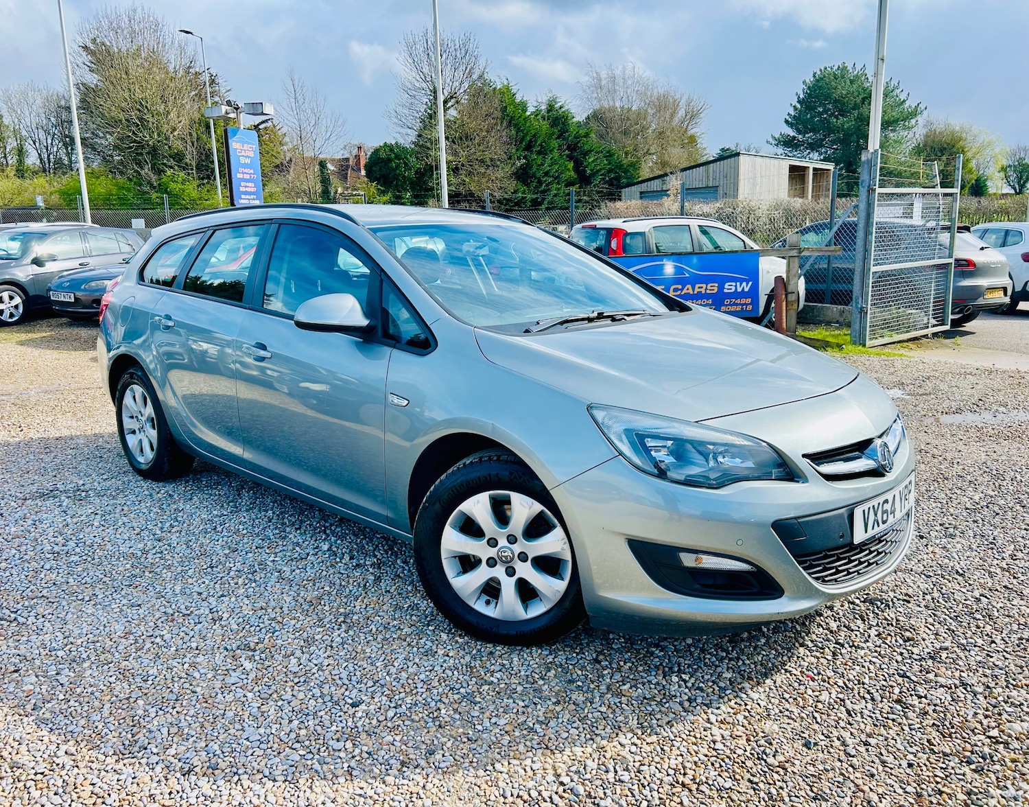 Used Vauxhall Astra 2014 for sale - 77885534: Photo 1