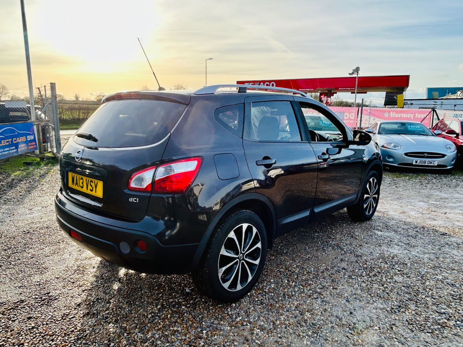 Used Nissan Qashqai 2013 for sale - 77164232: Photo 9