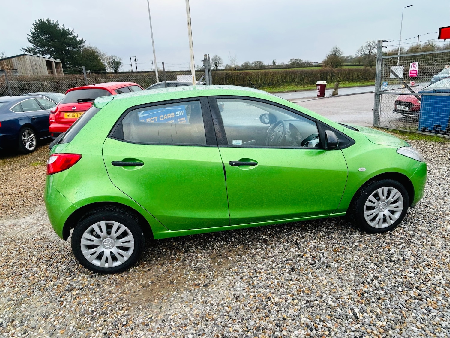 Used Mazda Mazda2 2010 for sale - 77389101: Photo 10