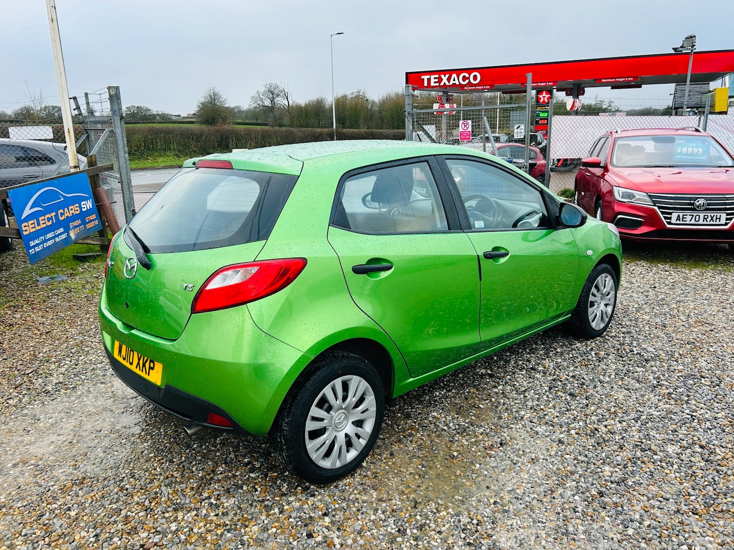 Used Mazda Mazda2 2010 for sale - 77389101: Photo 9