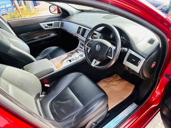 Used Jaguar XF 2015 for sale - 75015523: Photo 3