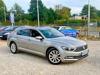 Used Volkswagen Passat 2015 for sale - 79397369: Photo