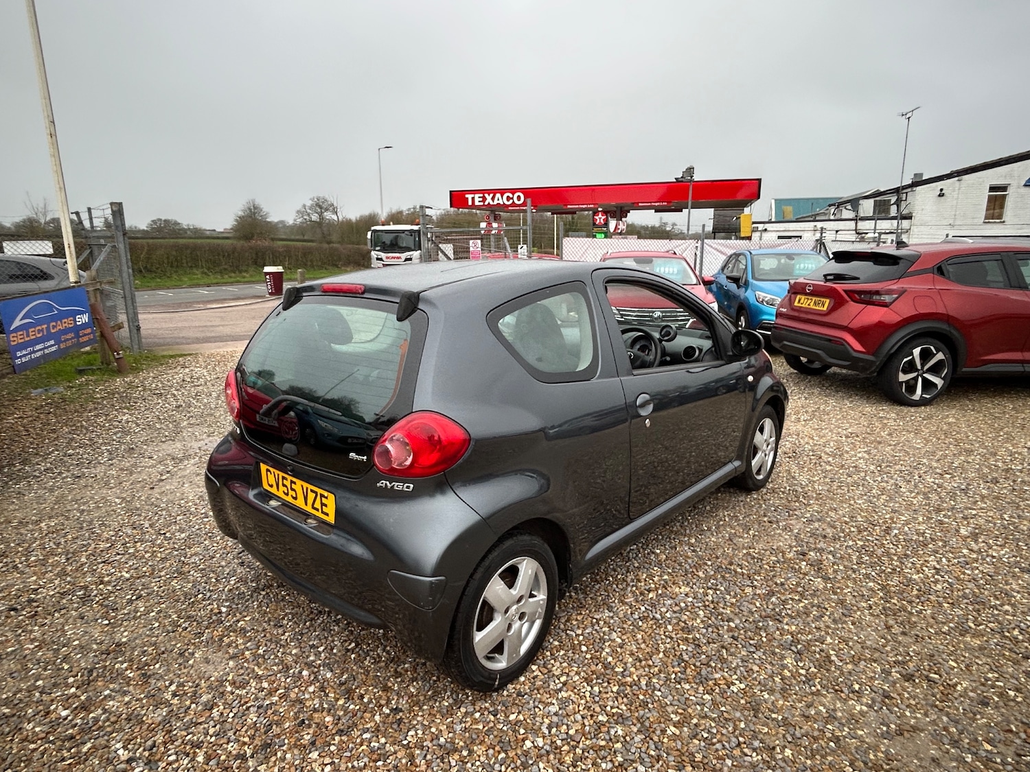 Used Toyota AYGO 2006 for sale - 77526293: Photo 8