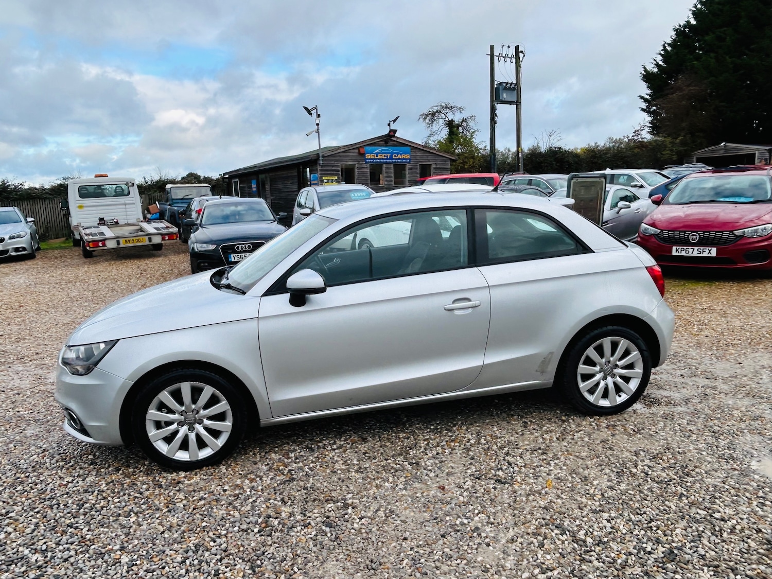 Used Audi A1 2012 for sale - 76474868: Photo 6