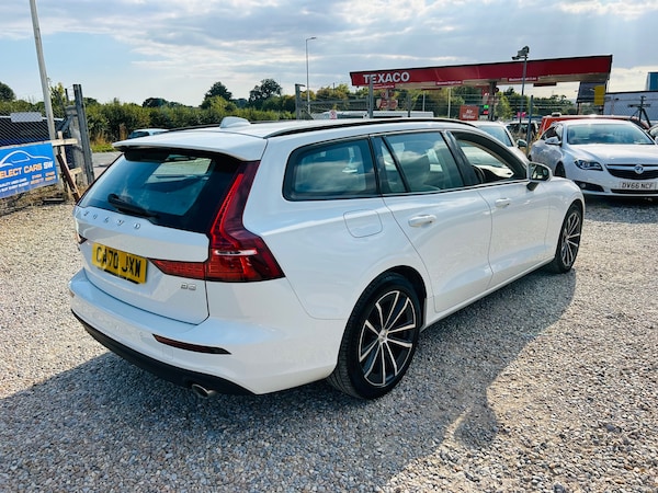 Used Volvo V60 2020 for sale - 75672432: Photo 10