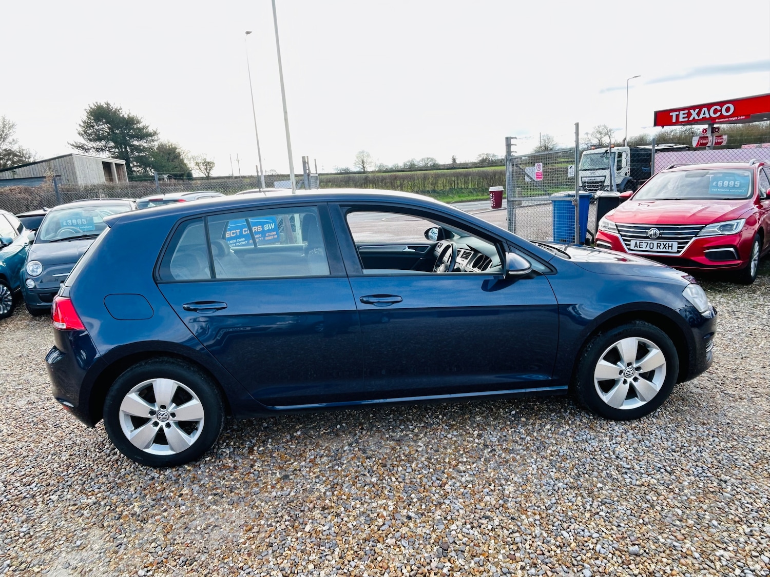 Used Volkswagen Golf 2014 for sale - 77631325: Photo 10