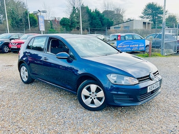 Used Volkswagen Golf 2014 for sale - 77631325: Photo